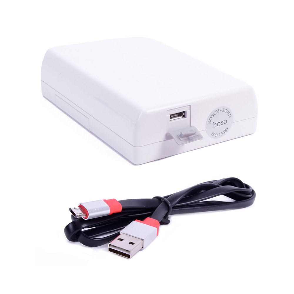 Mit einem USB-C Anschluss an der Rückseite boso TM 2450 24h Blutdruckmessgerät